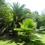 Les Jardins Du Patriarche 2*
