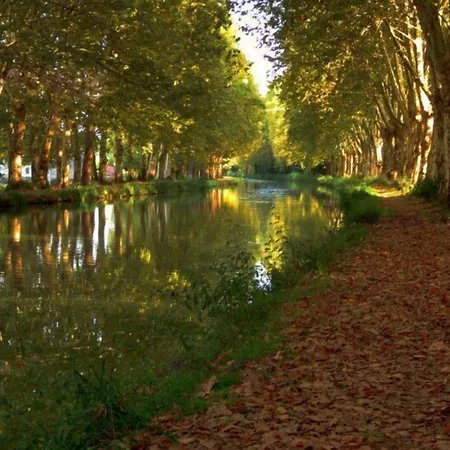 Les Jardins Du Patriarche מלון 2*