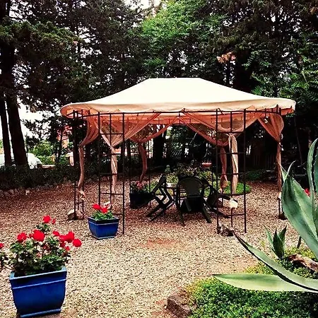 Les Jardins Du Patriarche Hotel